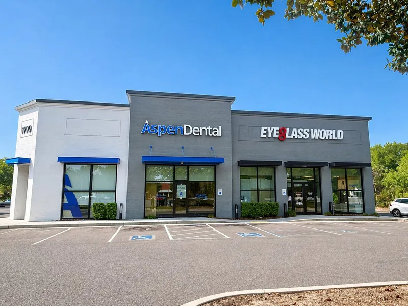 Mount Pleasant Retail Space, photo 2 of 2